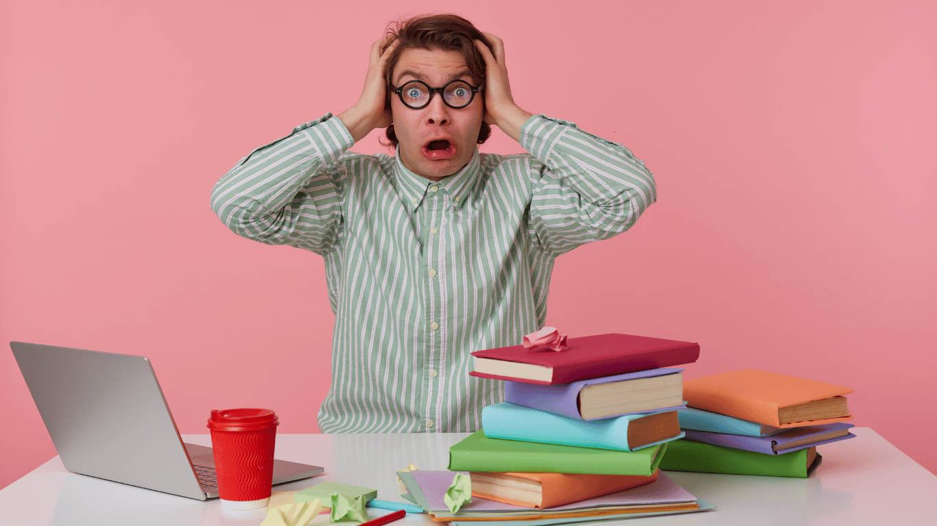 Lire la suite à propos de l’article Les 10 Erreurs SEO à Éviter Absolument en 2026